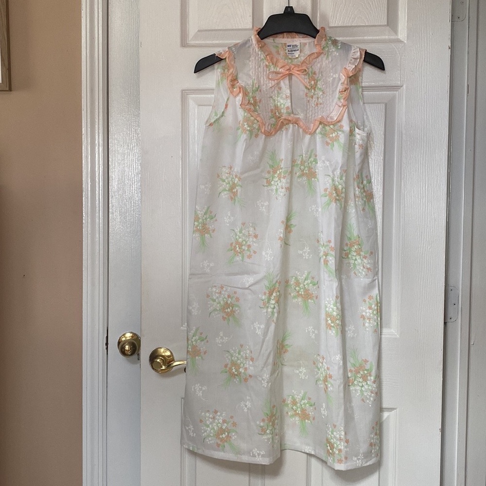 VTG 60’s 70’s Floral Lily of The Valley Night Gown Dress